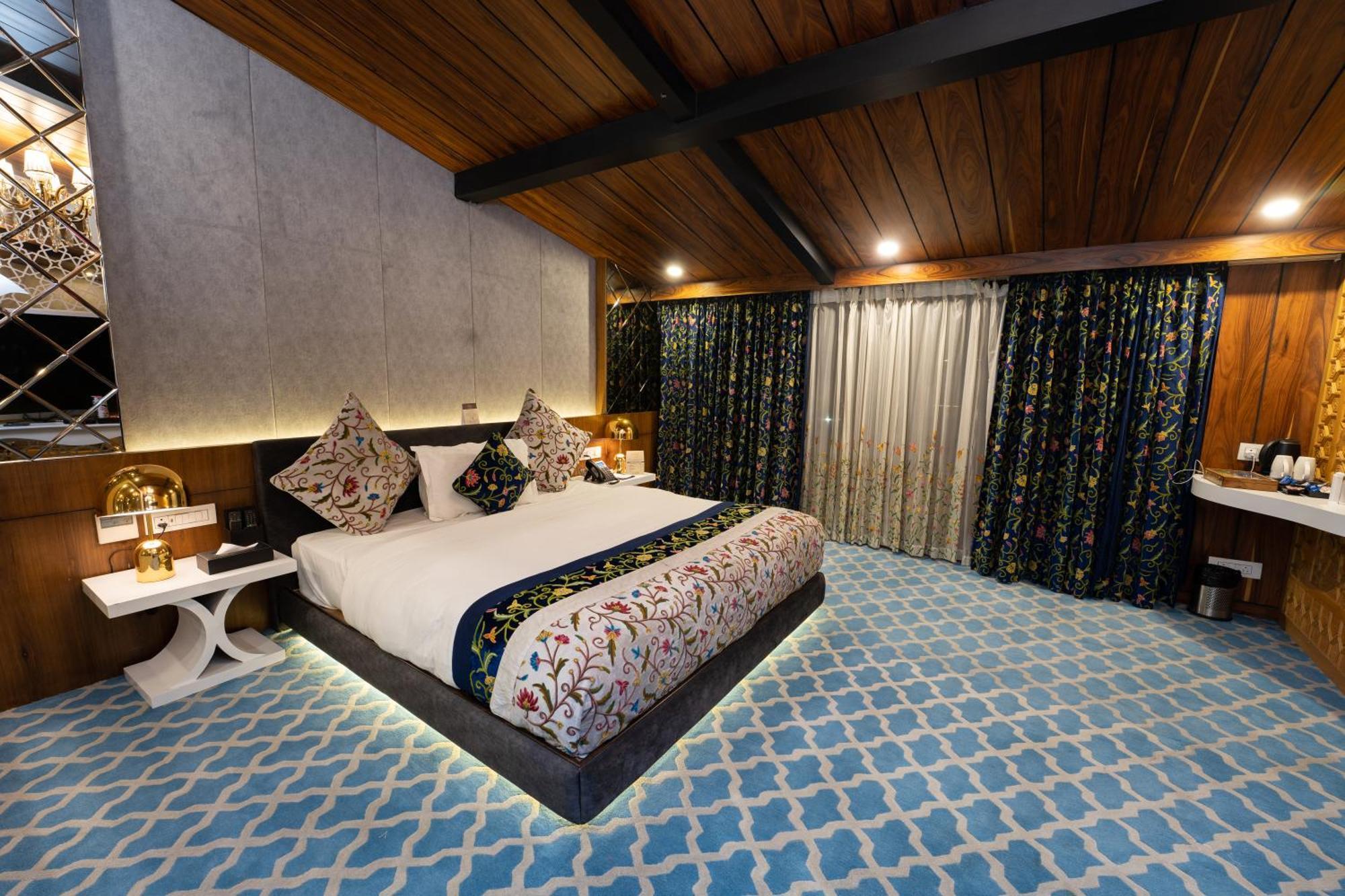 Hotel Snowland, Srinagar 외부 사진