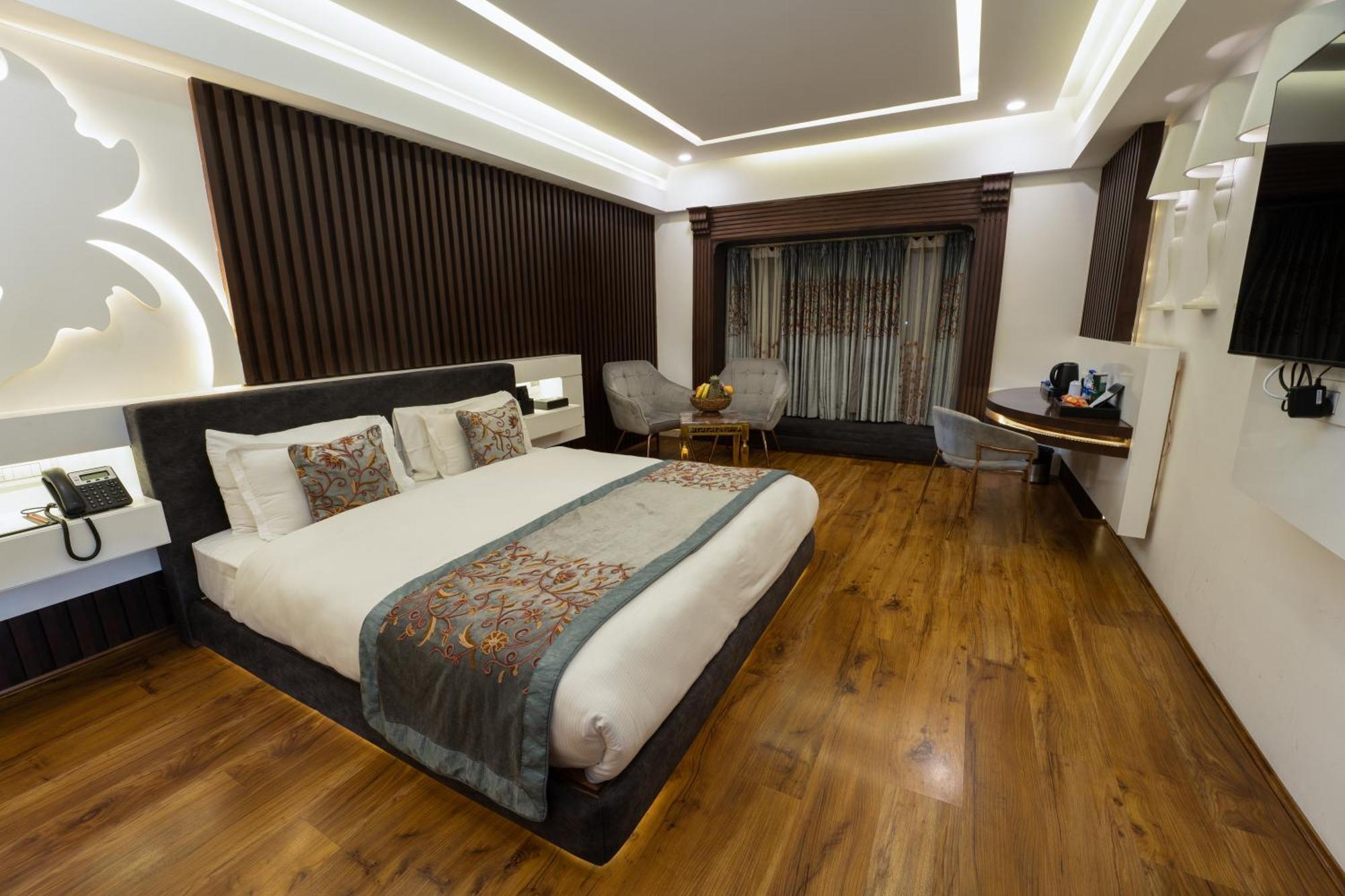 Hotel Snowland, Srinagar 외부 사진