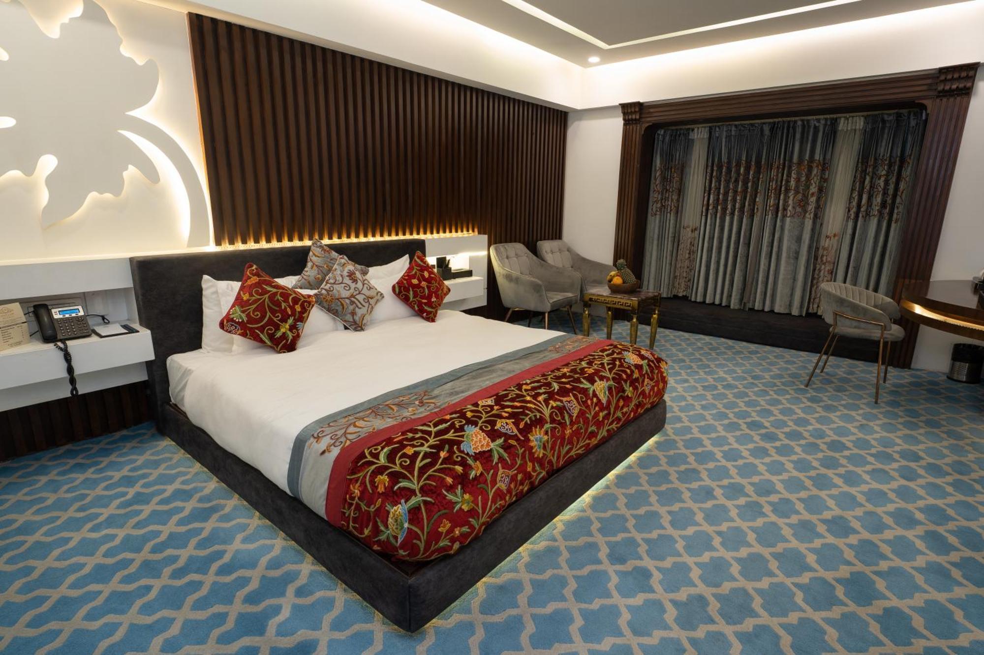 Hotel Snowland, Srinagar 외부 사진