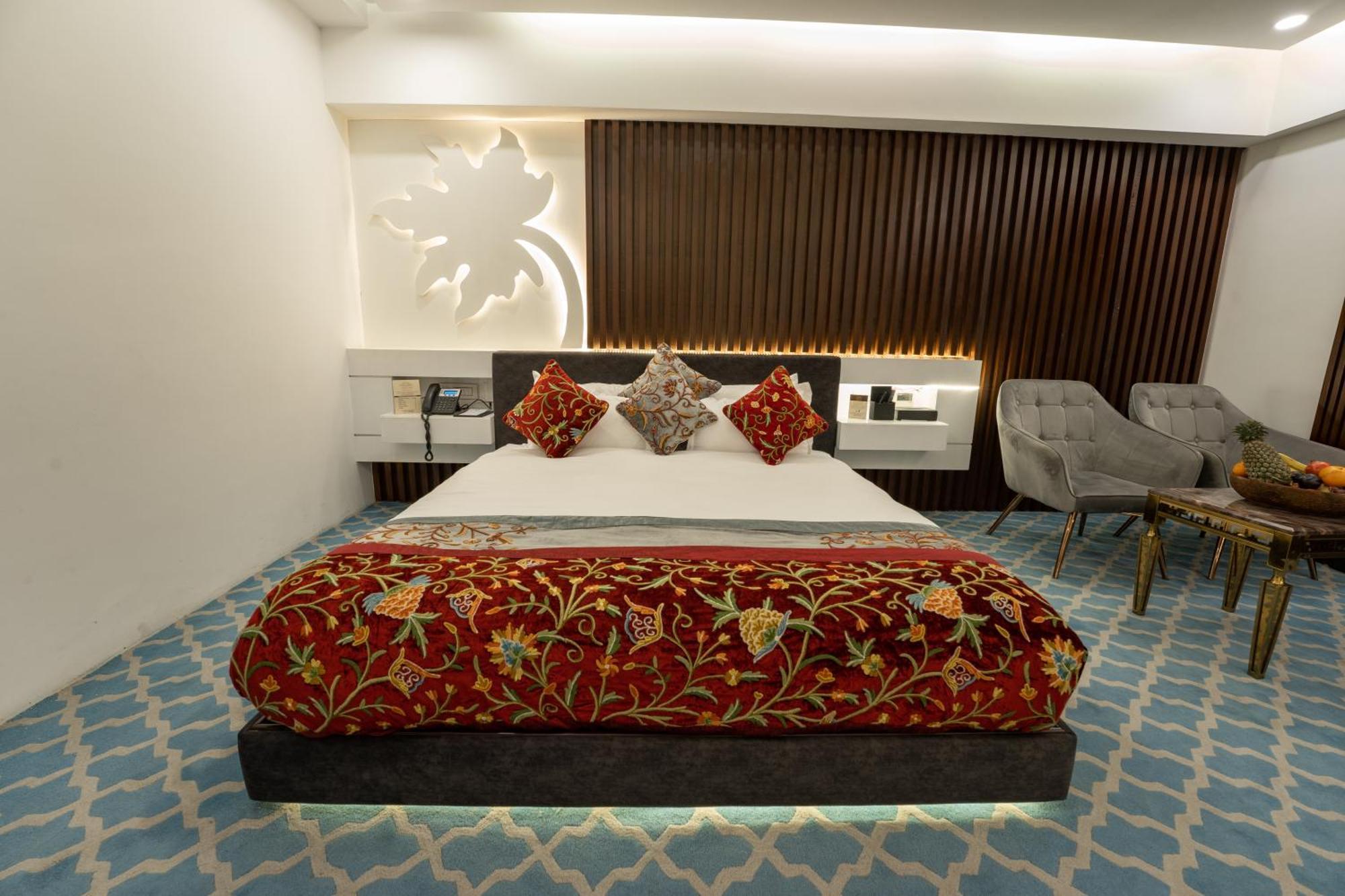 Hotel Snowland, Srinagar 외부 사진