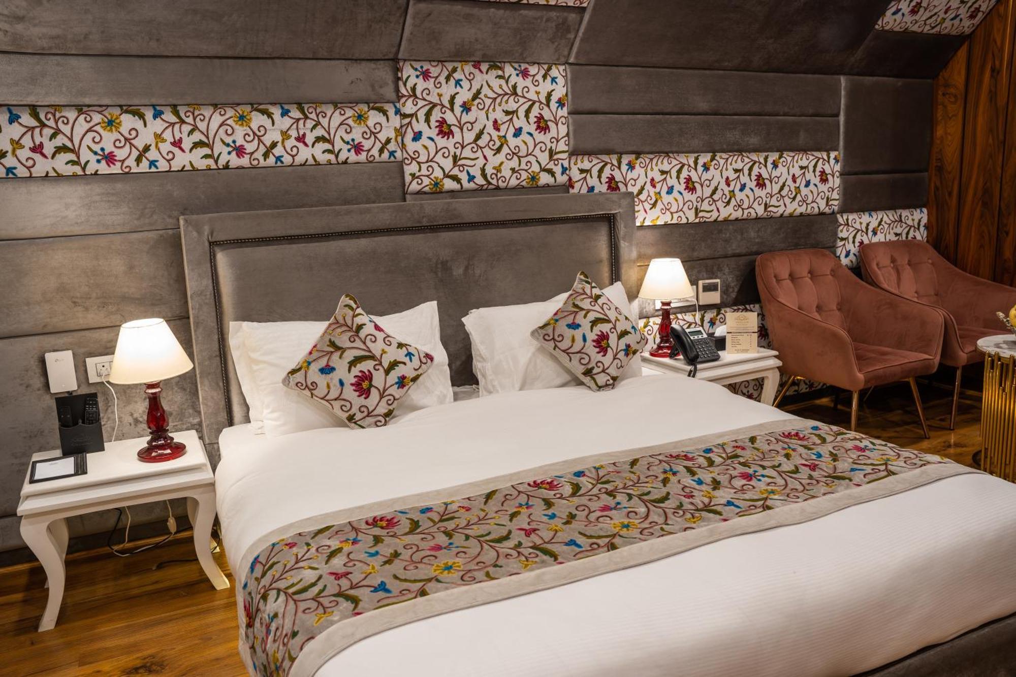 Hotel Snowland, Srinagar 외부 사진